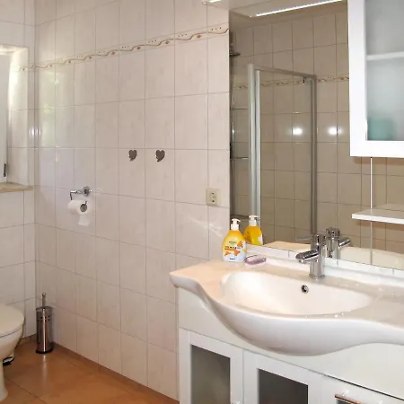 Holiday Home Barbara - Wbs100